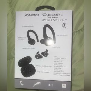 Wireless Bluetooth headphones